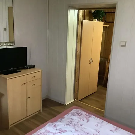 Schoenes Im Seterant/untergeschoss 에센