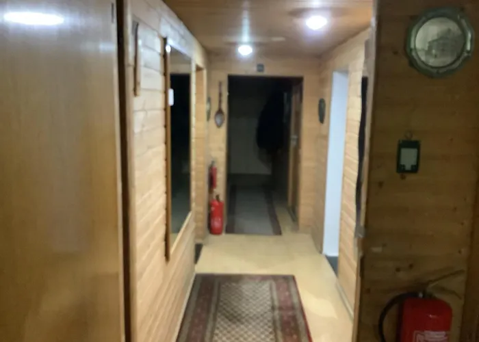 Schoenes Im Seterant/untergeschoss Essen